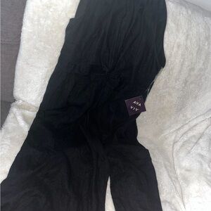 2x linen black Ava & Viv Classic Black Dress with slit